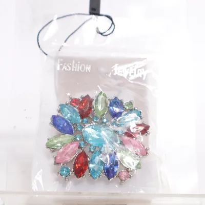 Brooch (Multicolored) from Fashion Jewelry Unknown metal