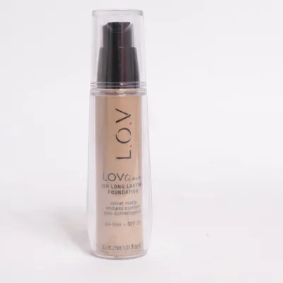 Fond de teint (Lovtime 18h Long Lasting Foundation) de L.O.V
