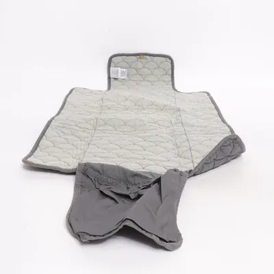 Changing mat (Gray) from Cam Cam Copenhagen