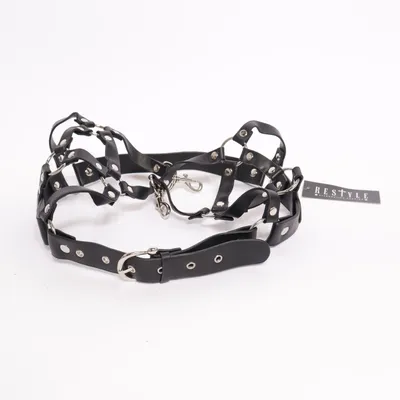 Accessoire (Noir) de Restyle