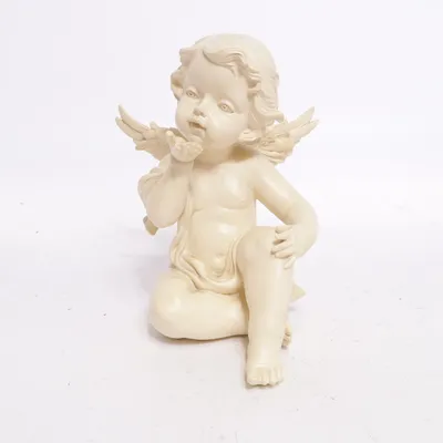 Figurine (Beige) from G. Wurm