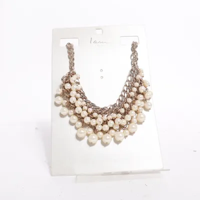 Necklace (White, Gold) from I Am Unknown metal