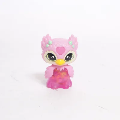 Toy figurine (Pink, Yellow, Multicolored) from Littlest Pet Shop