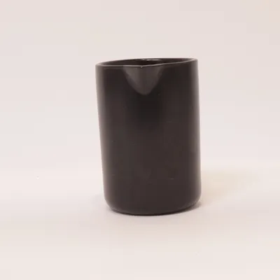 Jug (Black) from Vincelli