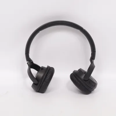 Headphones (Black) from JBL