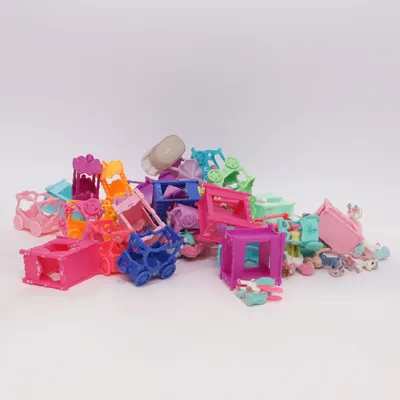 Toy figurine (Multicolored) from Filly