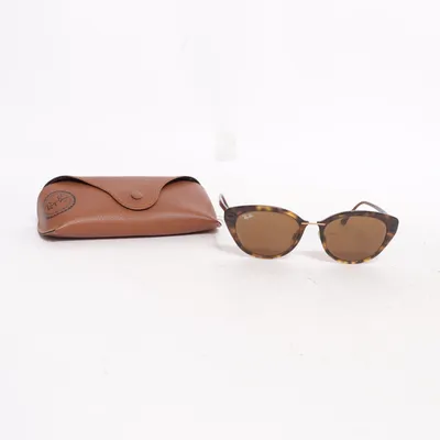 Zonnebril (RB 4250) van Ray-Ban