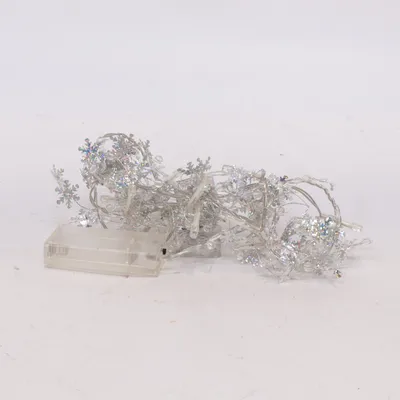 Crafts (Silver, Multicolored) from Melinera