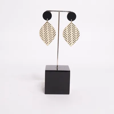 Earrings (Beige, Black) Unknown metal