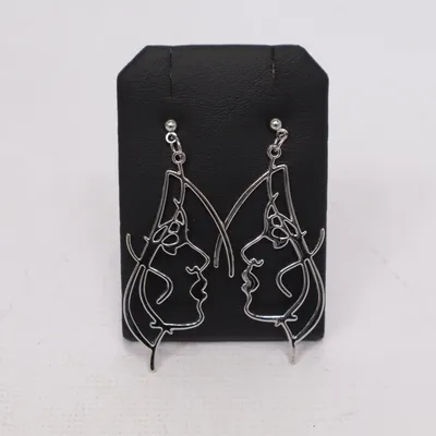 Earrings (Silver) Unknown metal