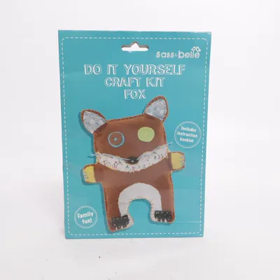 Crafts (Do It Yourself Craft Kit Fox) from Sass & Belle