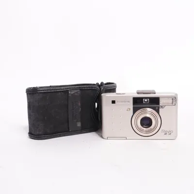 Analog kompaktkamera (Revio Z2) från Konica