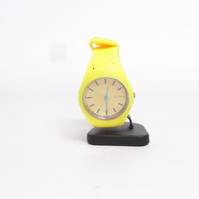 Armbandsur (Gul) från Geneva