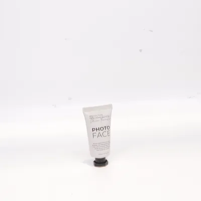 Primer (Finish pt fata) från Doctors Cosmeceutical