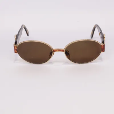 Zonnebril (MM3002-S) van Moschino