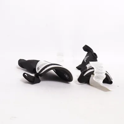 Équipement de sport (Predator) de Adidas
