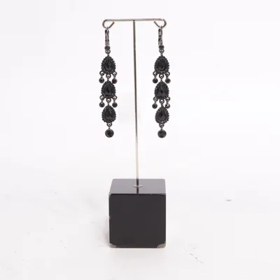 Earrings (Black) Unknown metal
