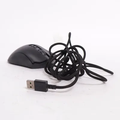 Computermus (Deathadder V2) fra Razer