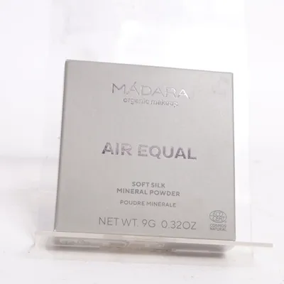 Poudre (Air Equal) de Mádara