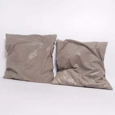 Cushion (Gray) from Dormia Polyester