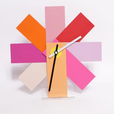 Wall clock (Watch Me) from Normann Copenhagen