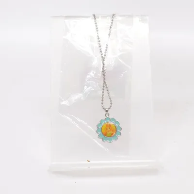 Halsband (Blå, Gul) från Winx club Okänd metall