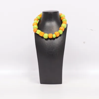 Ketting (Groen, Oranje, Meerkleurig) Onbekend materiaal
