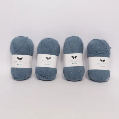 Yarn (Blue) from Hobbii Acrylic