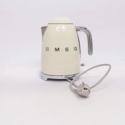 Bouilloire électrique (Klf03Creu) de SMEG