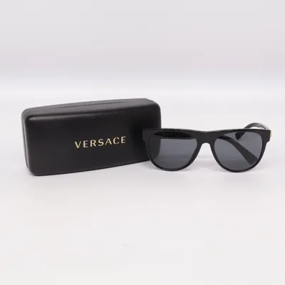 Solglasögon (MOD 4346) från Versace