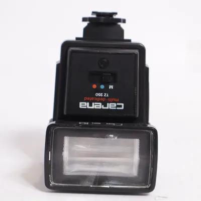 Camera flash (Tz 250) from Carena