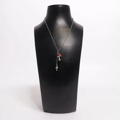 Necklace (Silver, Red) Unknown metal