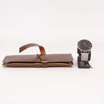 Wristwatch (Black, Silver) from Cluse