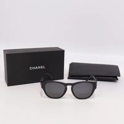 Solglasögon (5455-Q-B) från Chanel