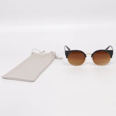 Solglasögon (Svart) från Mint & Berry