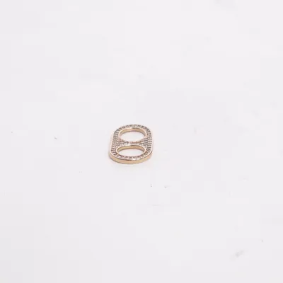 Pendant (Gold) Unknown metal
