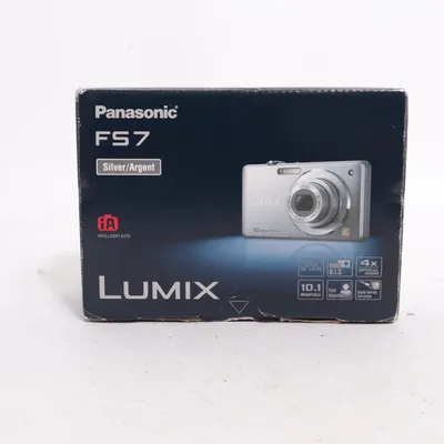 Digital compact camera (FS7) from Panasonic