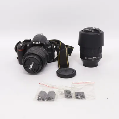 Systemkamera (D3100) från Nikon