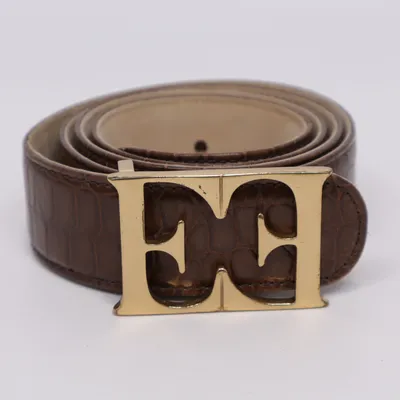 Riem (Bruin) van Escada