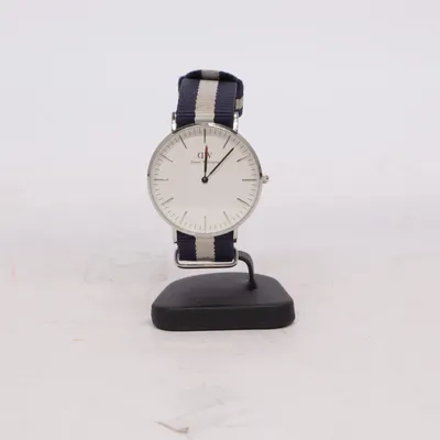 Wristwatch (Blue, White) from Daniel Wellington