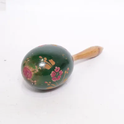 Maracas (Green, Brown, Multicolored)
