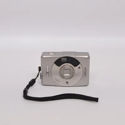 Digital kompaktkamera (IXUS Z65) från Canon