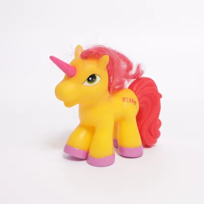 Toy animal (Yellow, Multicolored) from Filly