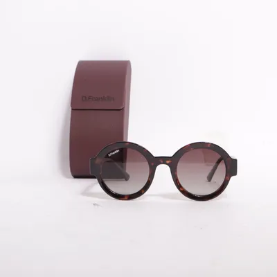 Sunglasses (Black) from D.Franklin