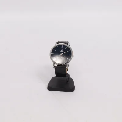 Wristwatch (Black) from Vodrich