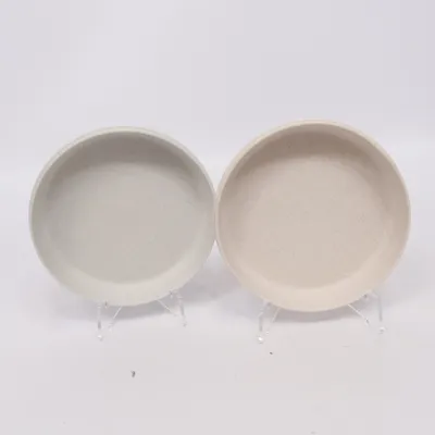 Plate (1262-5) from Tupperware