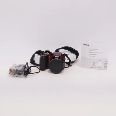 Digital compact camera (Coolpix L820) from Nikon