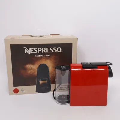 Kaffemaskin (ESSENZA MINI) från Nespresso