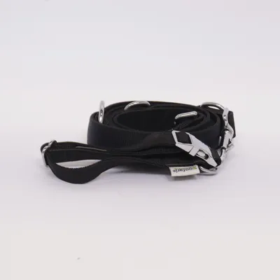 Leash (Black) from Zoofari