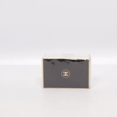 Blokzeep (N°5) van Chanel